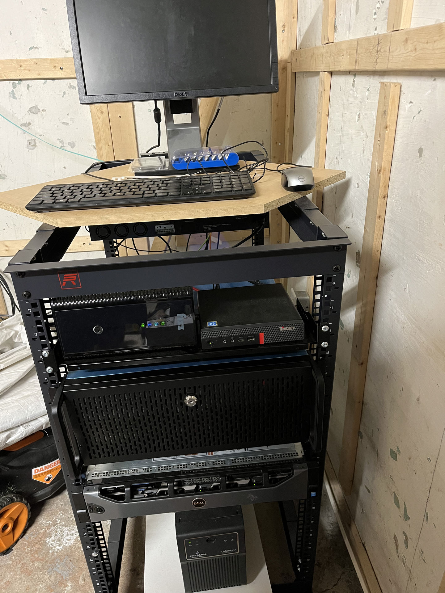Jan 2024 Server Rack